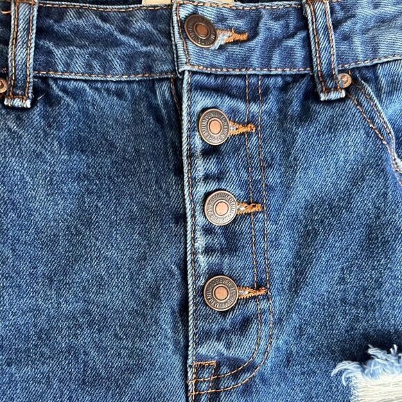 Forever 21 denim mini skirt button up fly distressed raw hem size 28 - Picture 3 of 12
